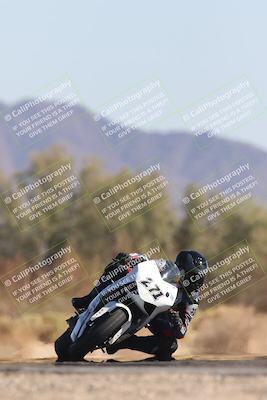 media/Nov-02-2025-CVMA (Sun) [[337aff29ab]]/Race 8-Formula Lightweight Twins Shootout/